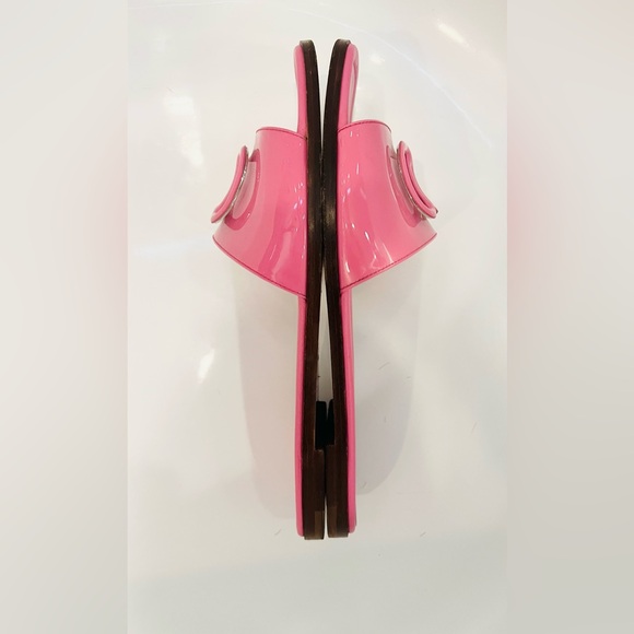 COPY - Valentino Garavani V Logo Barbie Pink! dust bags and box! Size 40 - Picture 4 of 5